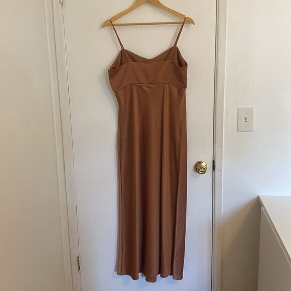 WAYF Cami Slip Midi Dress in Brown Size Large NWT - Picture 5 of 13